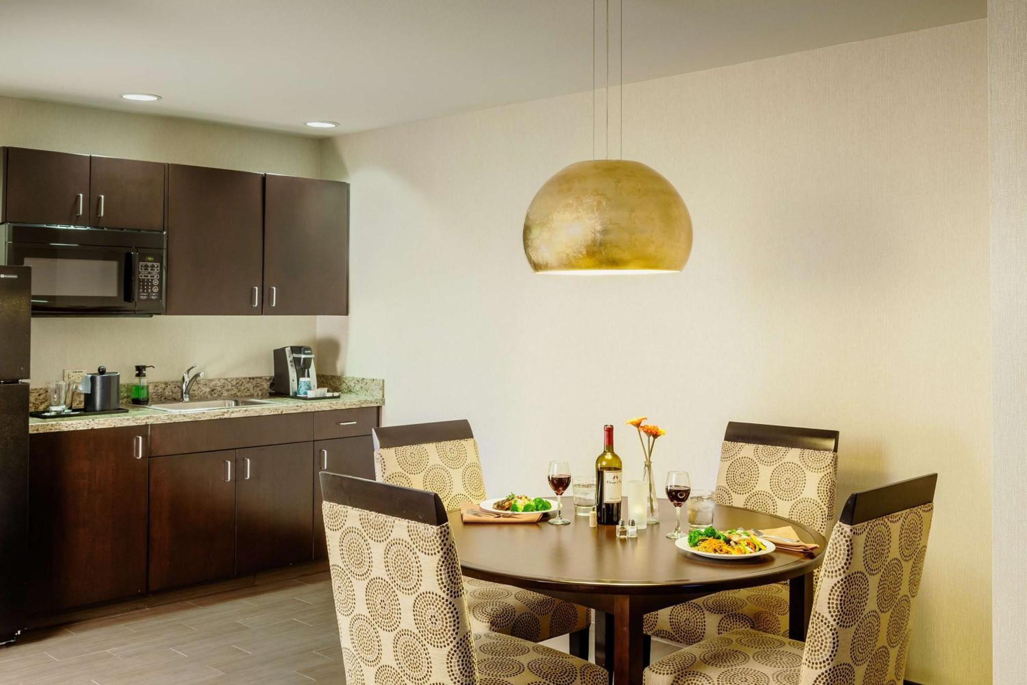 Hilton Garden Inn Eugene/Springfield Ngoại thất bức ảnh